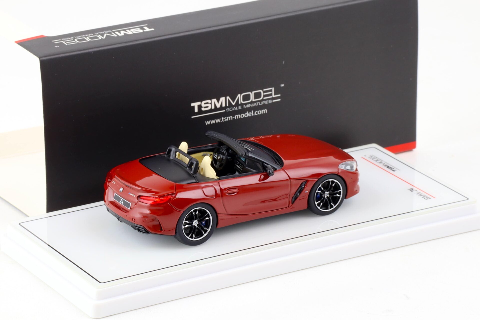 1:43 TSM Model BMW Z4 G29 Roadster 2019 San Francisco red metallic TSM430457