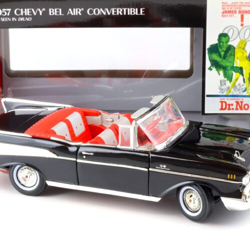 1:18 Auto World 1957 Chevrolet Bel Air Convertible black James Bond 007 DR. NO