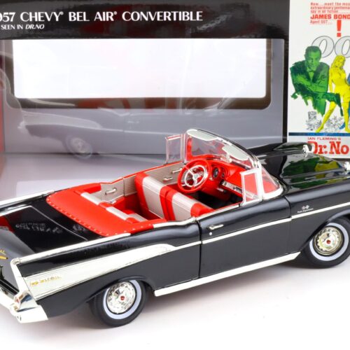 1:18 Auto World 1957 Chevrolet Bel Air Convertible black James Bond 007 DR. NO