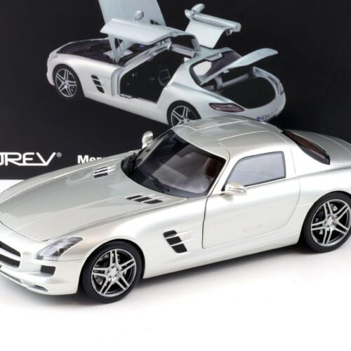 1:18 Norev Mercedes SLS AMG Coupe 2010 C197 silver metallic 183490