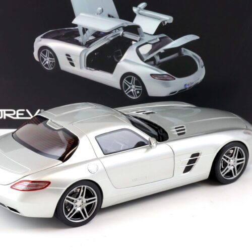 1:18 Norev Mercedes SLS AMG Coupe 2010 C197 silver metallic 183490