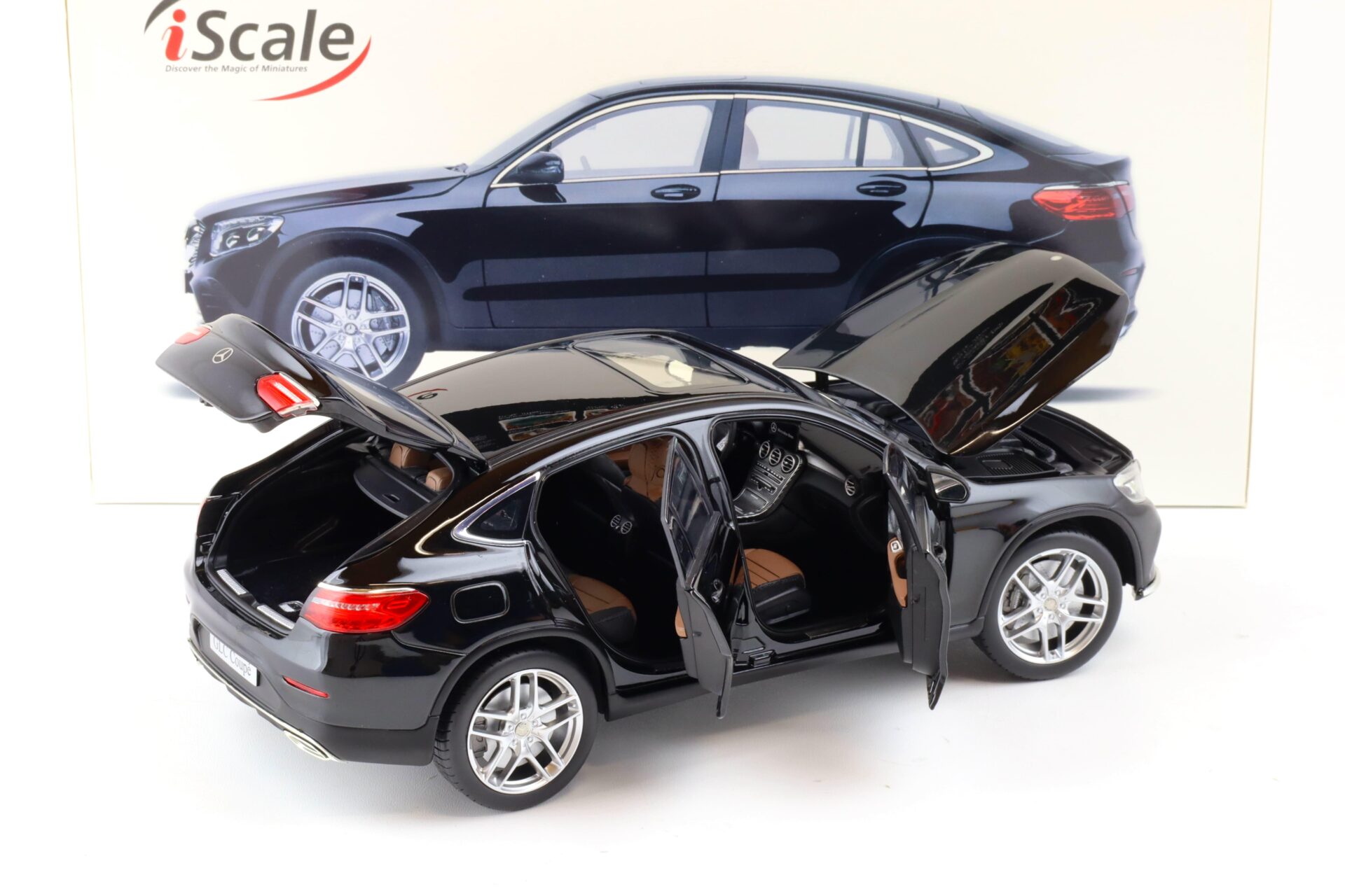 1:18 iScale Mercedes GLC Coupe X253 SUV black 2015