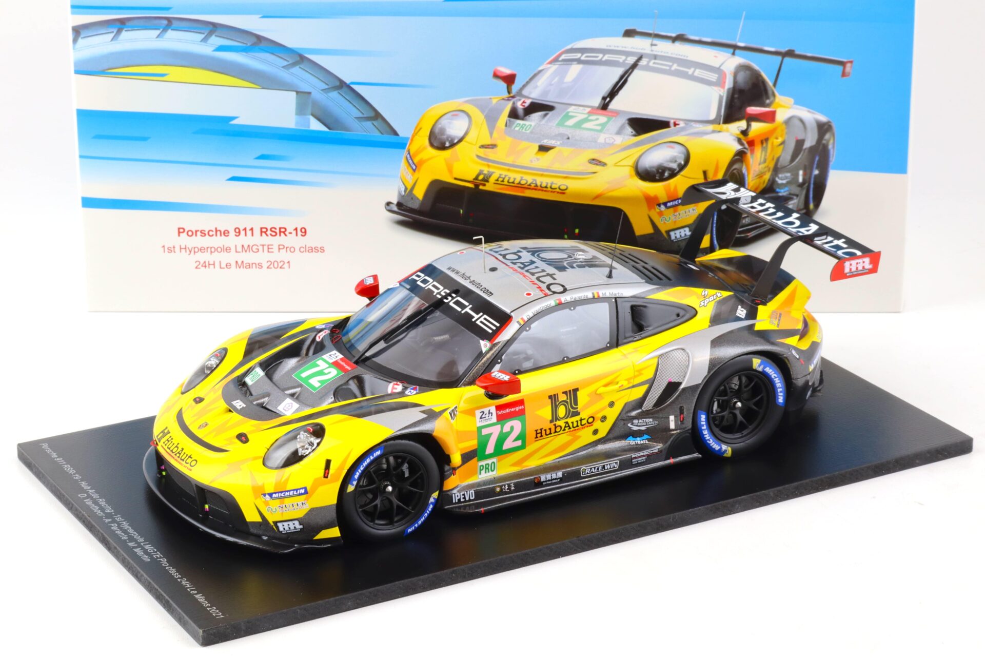 ID 89051 orig.jpg 1:18 Spark Porsche 911 RSR-19 #72 Le Mans 24h 2021 LMGTE Pro Class Vanthoor