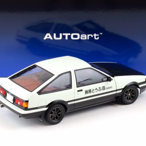 1:18 AUTOart Toyota Sprinter Trueno AE86 INITIAL D PROJECT D Final Version white 78786