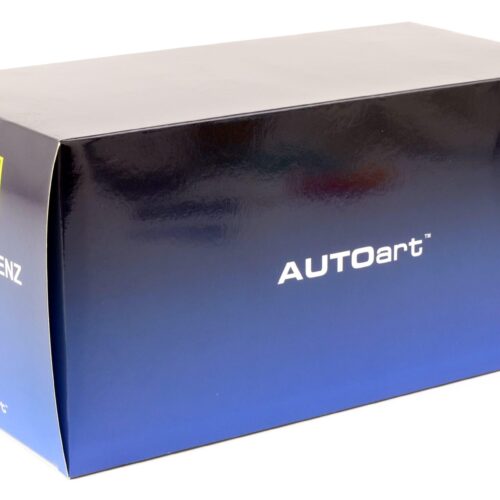 1:18 AUTOart Mercedes G500 4Ã4² G-Klasse Gloss white 76316