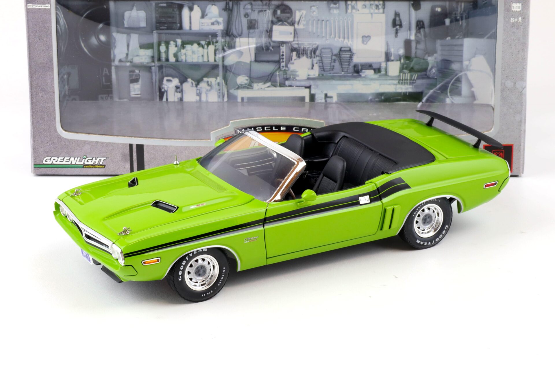 1:18 Greenlight 1971 Dodge Challenger Convertible green Muscle Car Garage