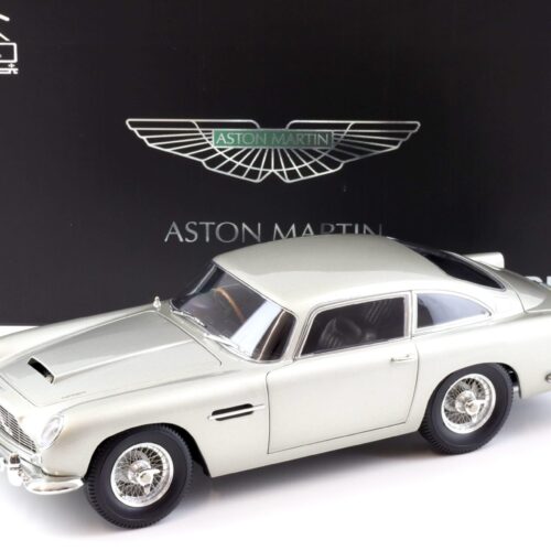 1:18 XiaoGuang Model 1965 Aston Martin DB5 Coupe silver - leather seats