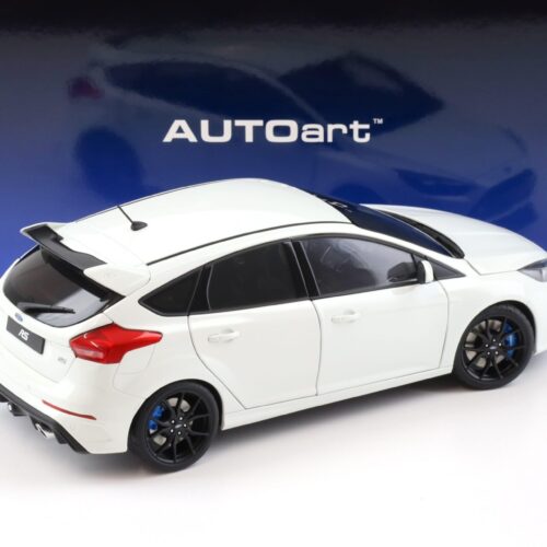 1:18 AUTOart Ford Focus RS 2016 frozen white 72951