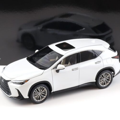 1:18 Kyosho Lexus NX 450h+ SUV 2022 Sinic Quartz white Diecast/ full openings 08968Q