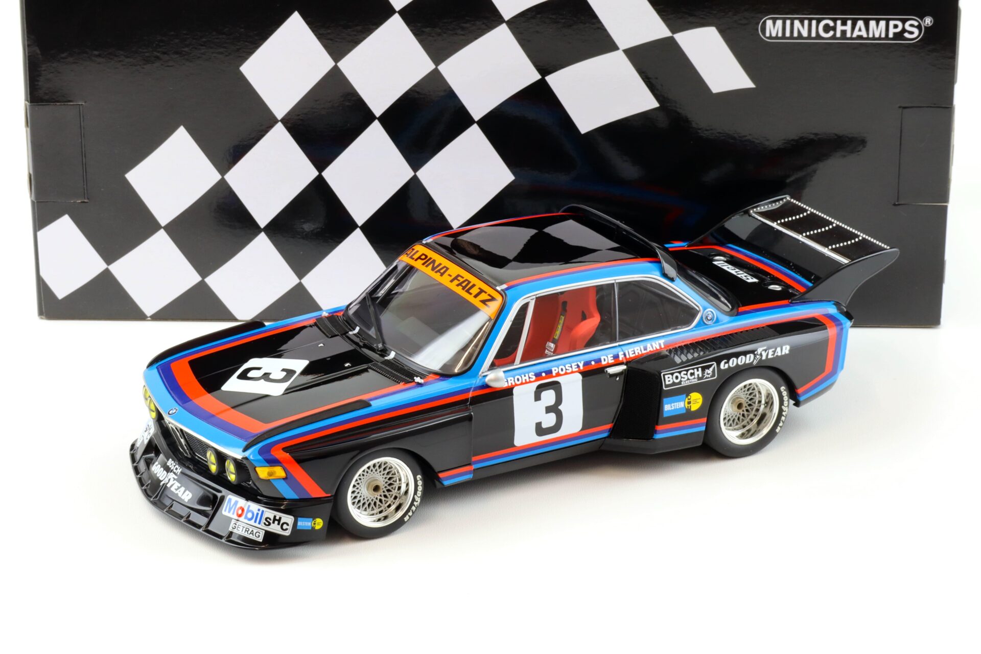 1:18 Minichamps BMW 3.5 CSL #3 DE Fierlant/ Grohs 6H Silverstone 1976
