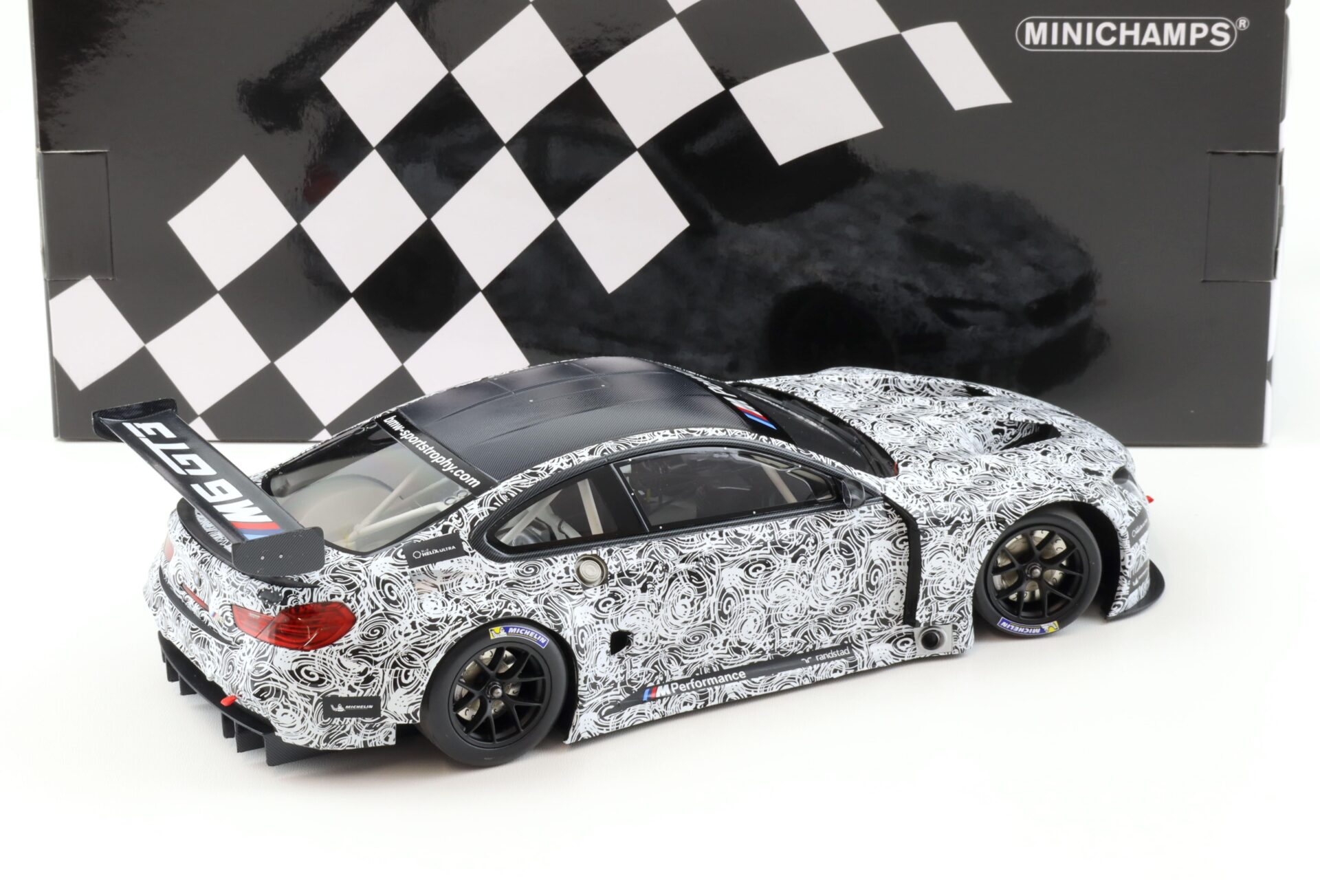 1:18 Minichamps BMW M6 GT3 Presentation SPA 2015