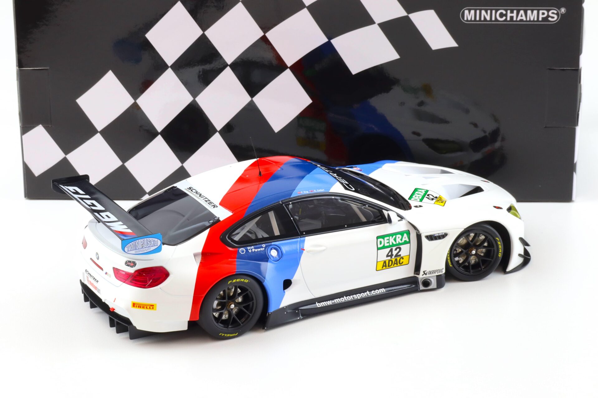 1:18 Minichamps BMW M6 GT3 Team Schnitzer Oschersleben ADAC GT Masters 2017 #42