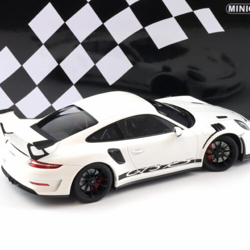 1:18 Minichamps Porsche 911 991.2 GT3 RS white/ black wheels 2019 - Image 3