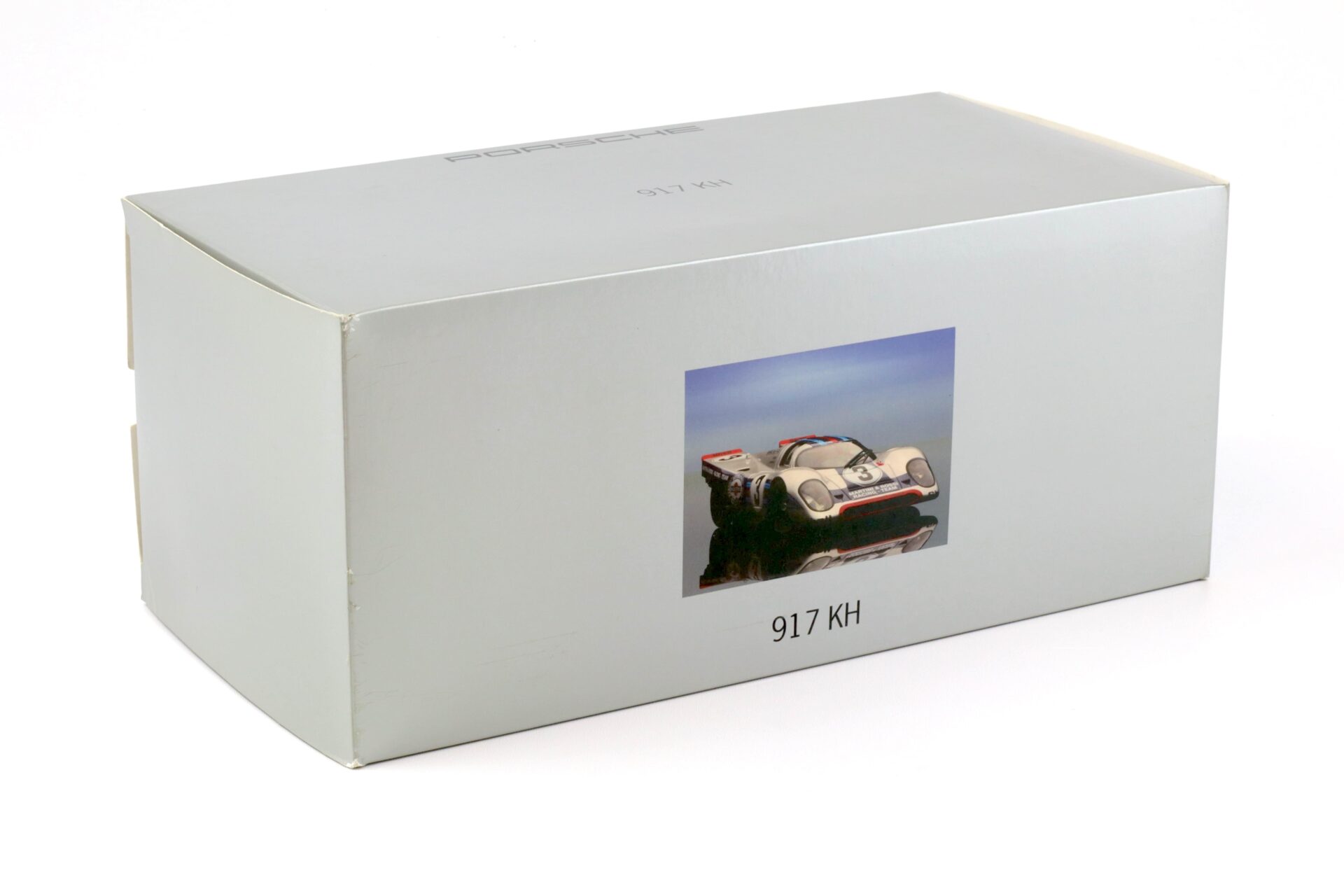 1:18 AUTOart Porsche 917 KH Martini Racing #3 DEALER VERSION