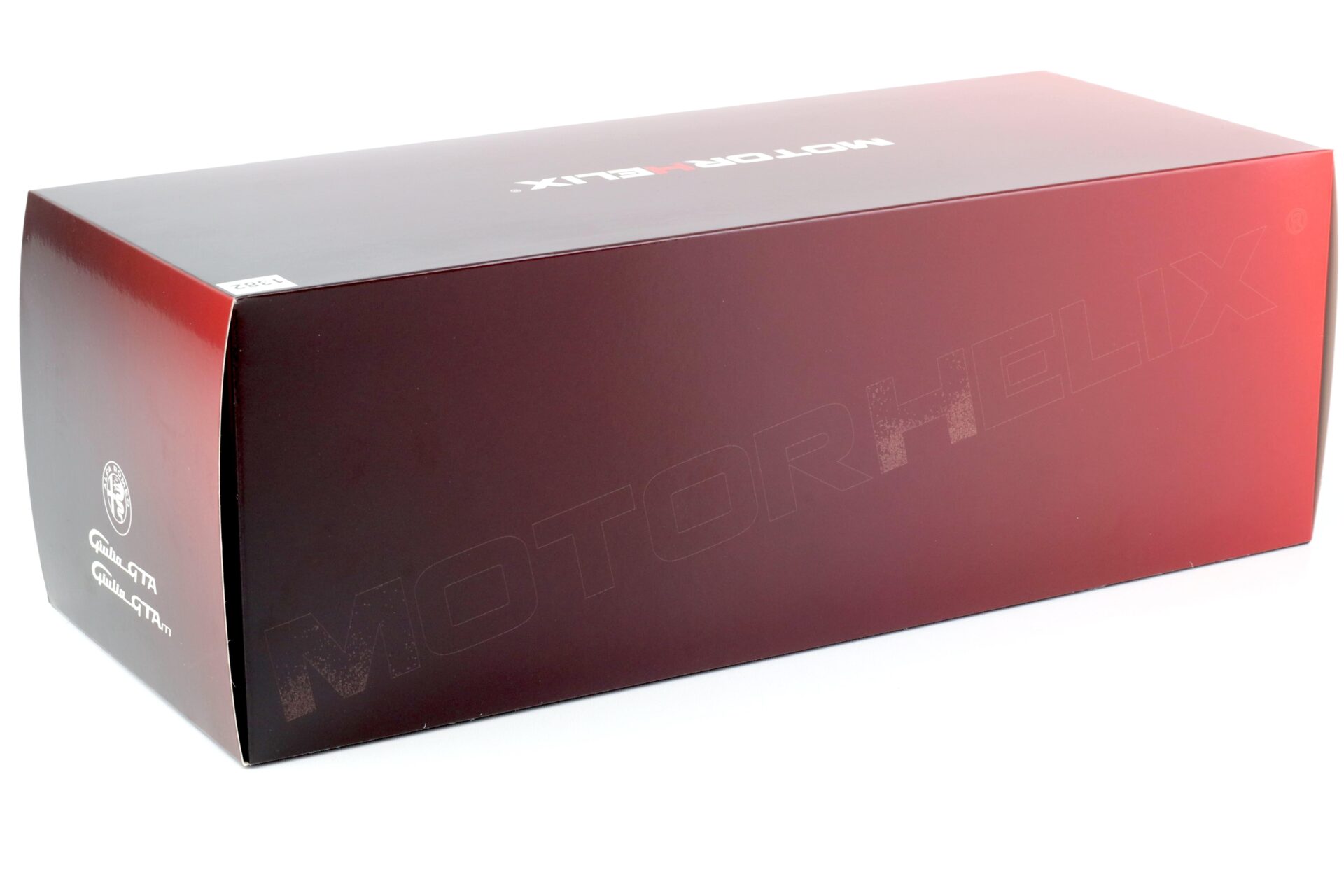 1:18 Motorhelix Alfa Romeo Giulia GTA Rosso GTA red + engine Die-Cast M89001