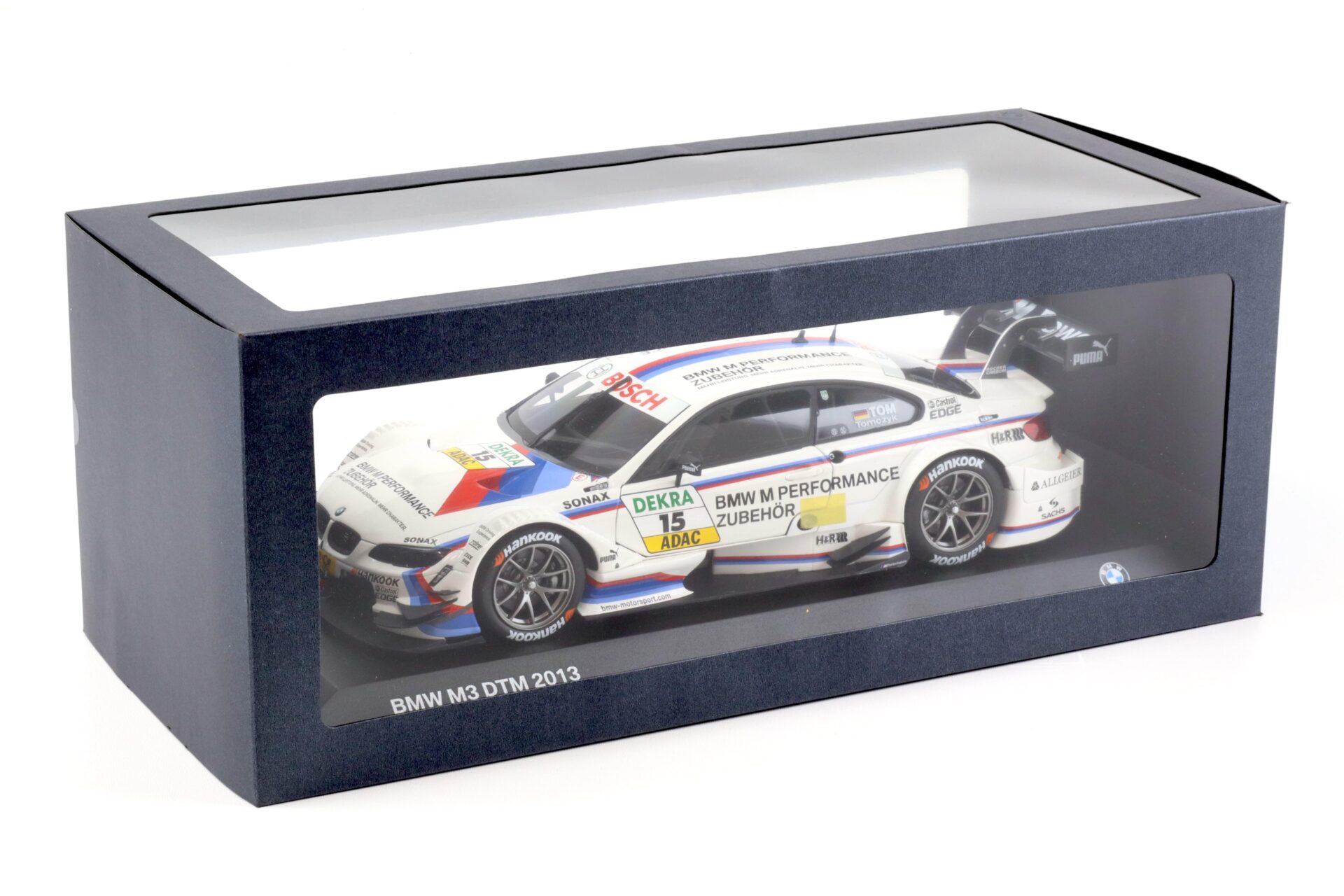 1:18 Minichamps BMW M3 E92 DTM 2013 Tomczyk #15 white DEALER VERSION
