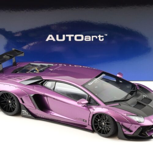 1:18 AUTOart Liberty Walk LB-WORKS Lamborghini Aventador viola SE30/ carbon bonnet 79242