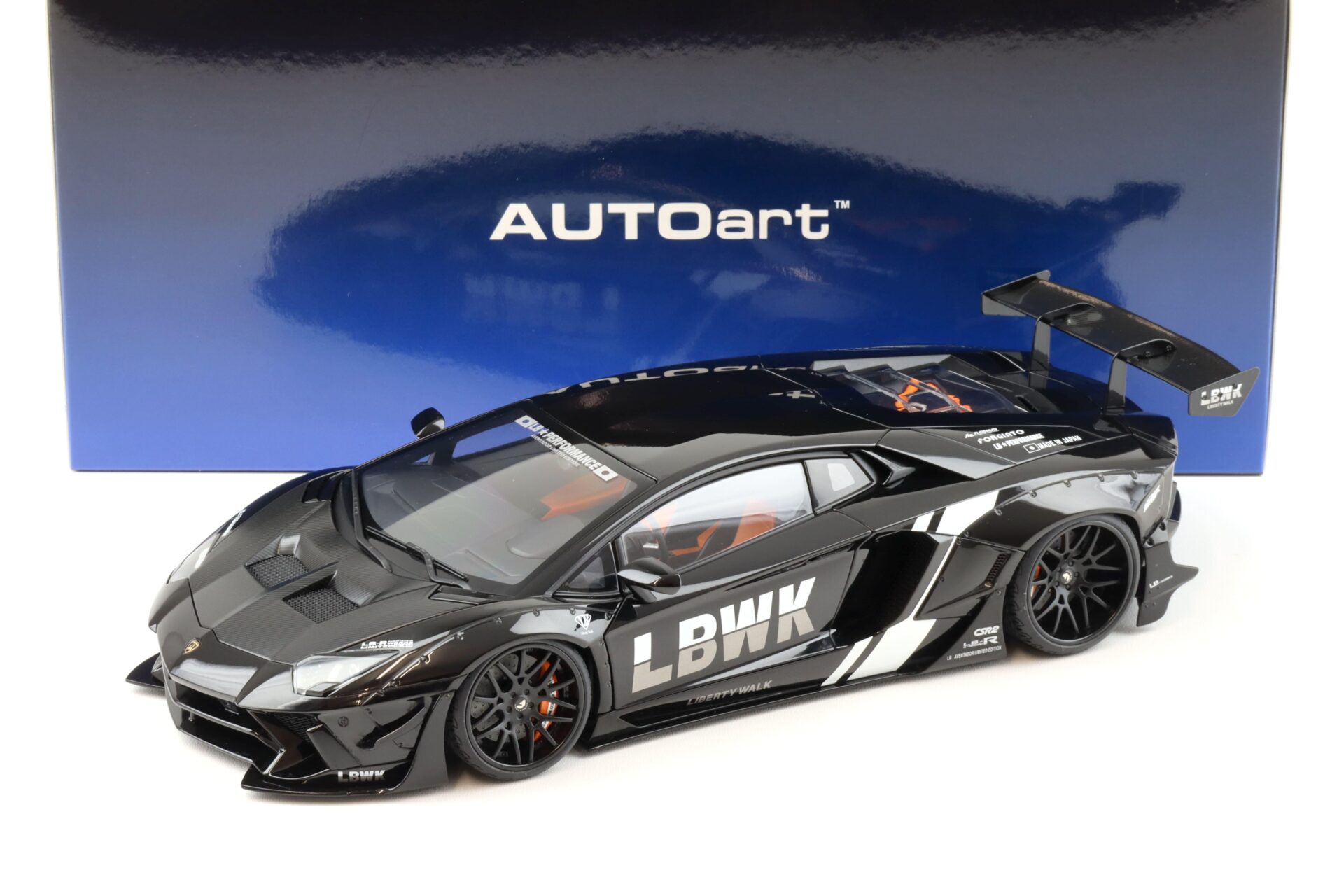 1:18 AUTOart Liberty Walk LB-WORKS Lamborghini Aventador LBWK Livery black 79244
