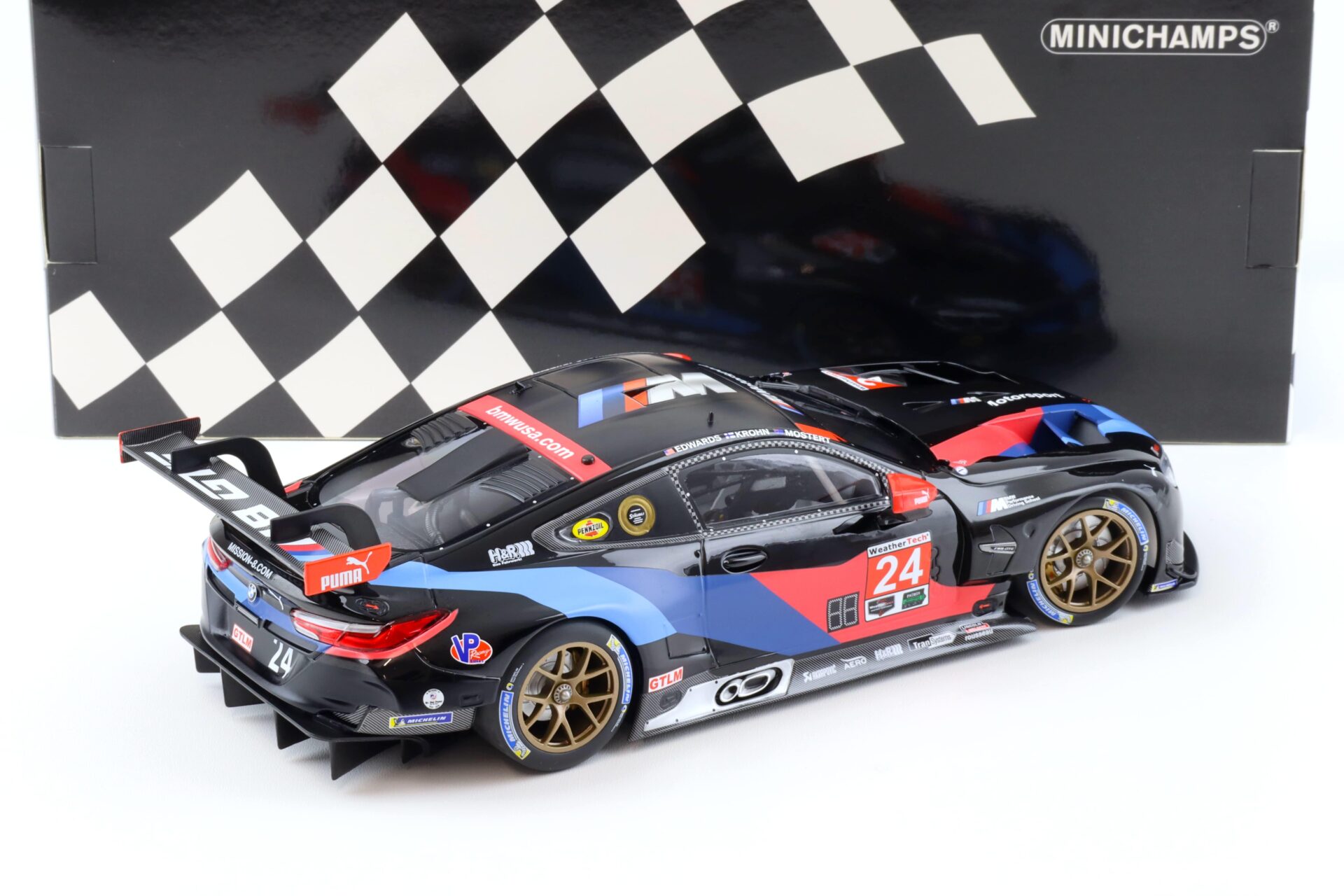 1:18 Minichamps BMW M8 GTE #24 Team RLL 3rd in Class Petite Le Mans 2018