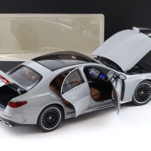 1:18 iScale Mercedes E-Klasse Limousine W214 AMG Line alpine grey solid DEALER VERSION
