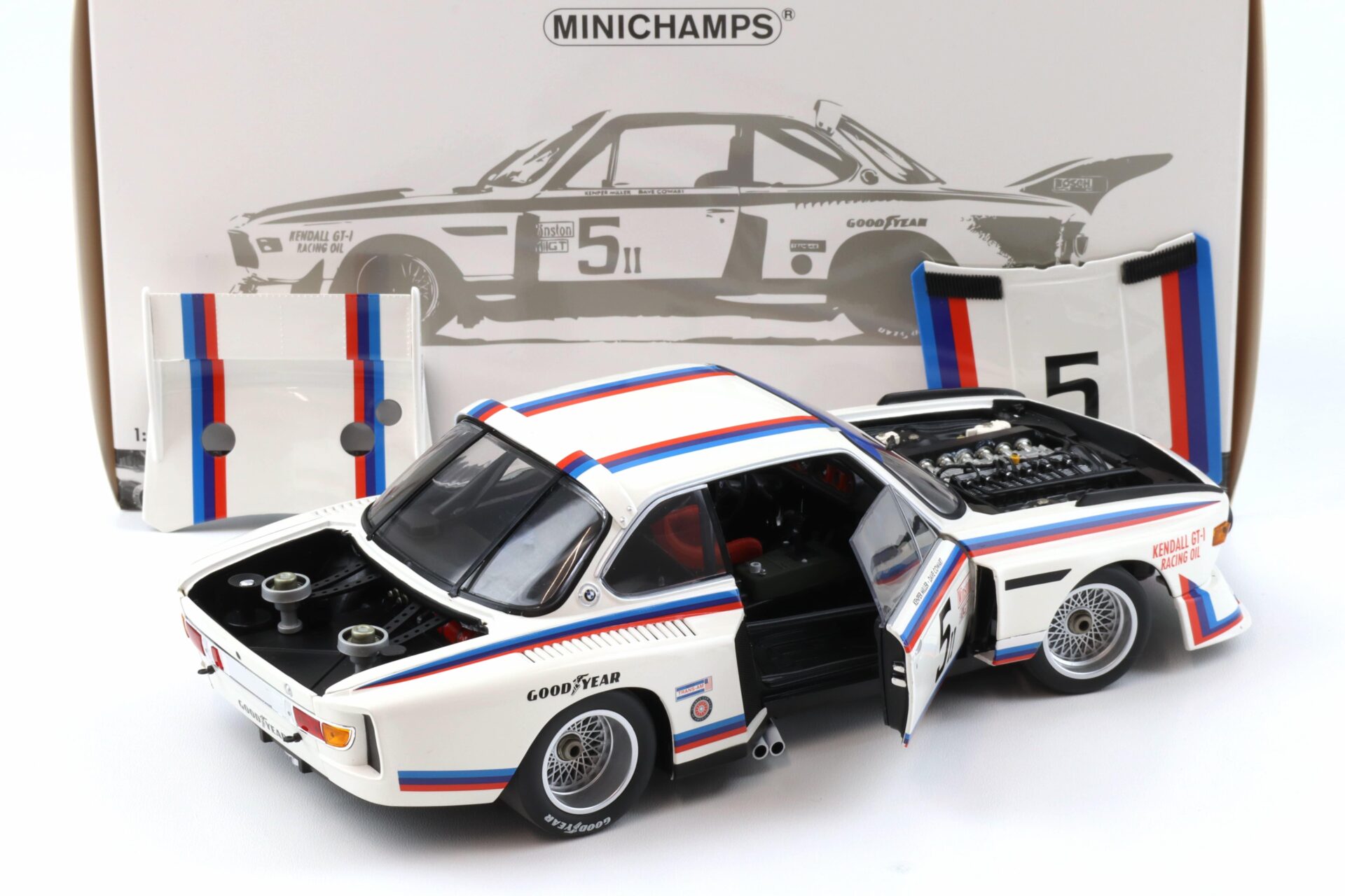 1:18 Minichamps BMW 3.5 CSL Gr.5 MILLER/ COWART 6h Watkins Glen 1979