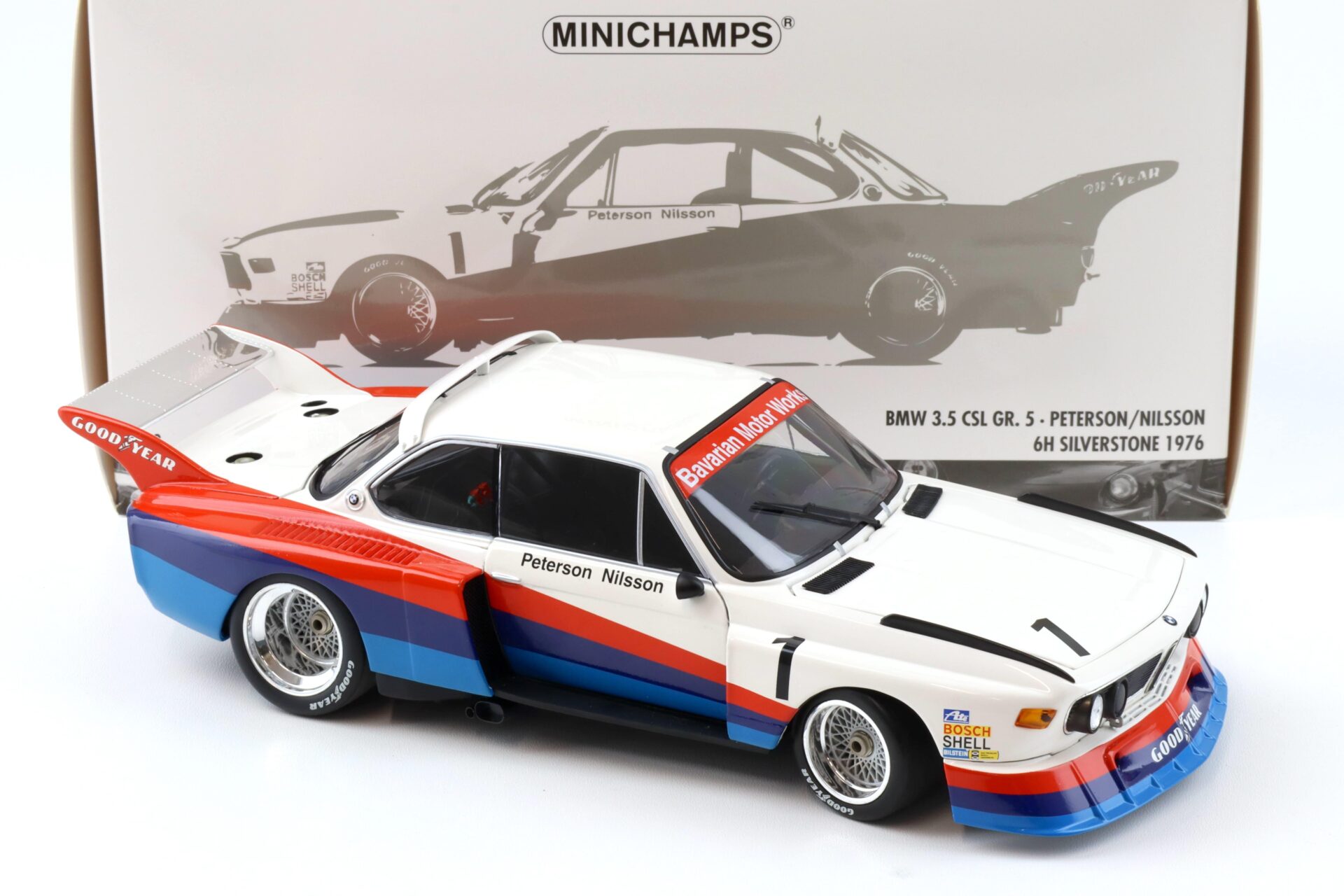 1:18 Minichamps BMW 3.5 CSL Gr.5 #1 Peterson/ Nilsson 6H Silverstone 1976