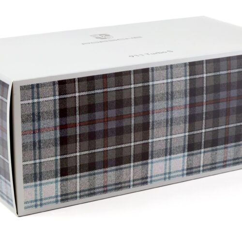 1:18 Spark Porsche 911 (992) Turbo S Coupe 50 Jahre Turbo silver WAP DEALER