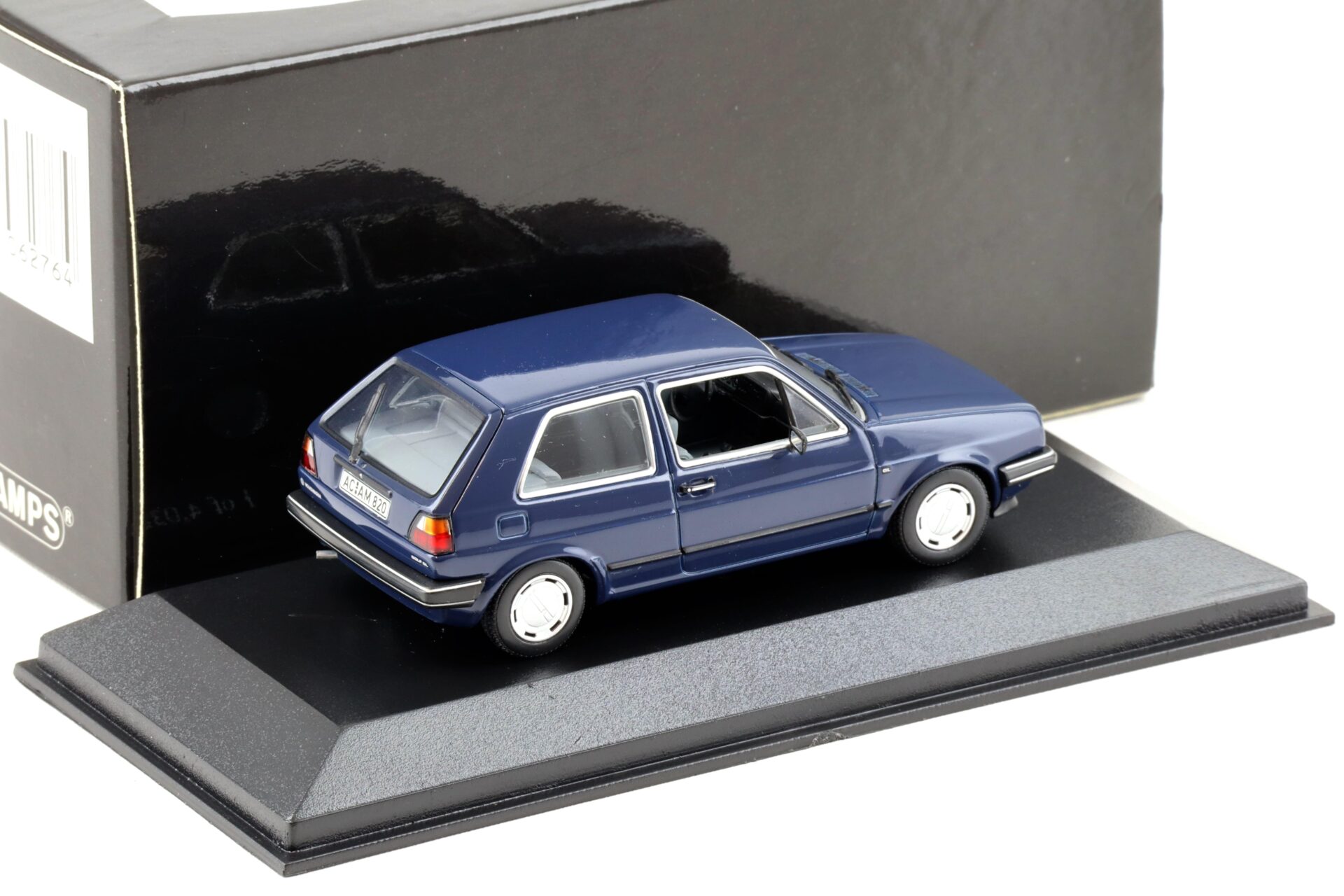 1:43 Minichamps VW Golf 2 GL Marine blue 1985
