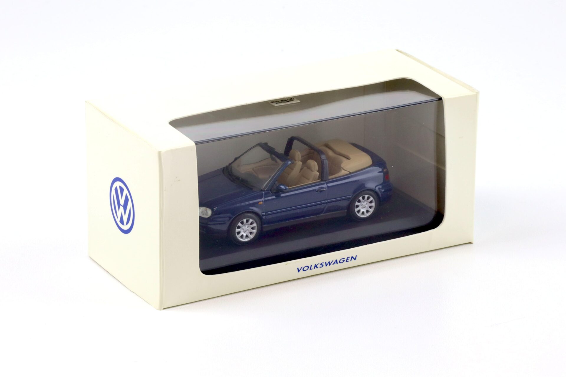 1:43 Minichamps VW Golf IV 4 Cabriolet blue metallic DEALER VERSION