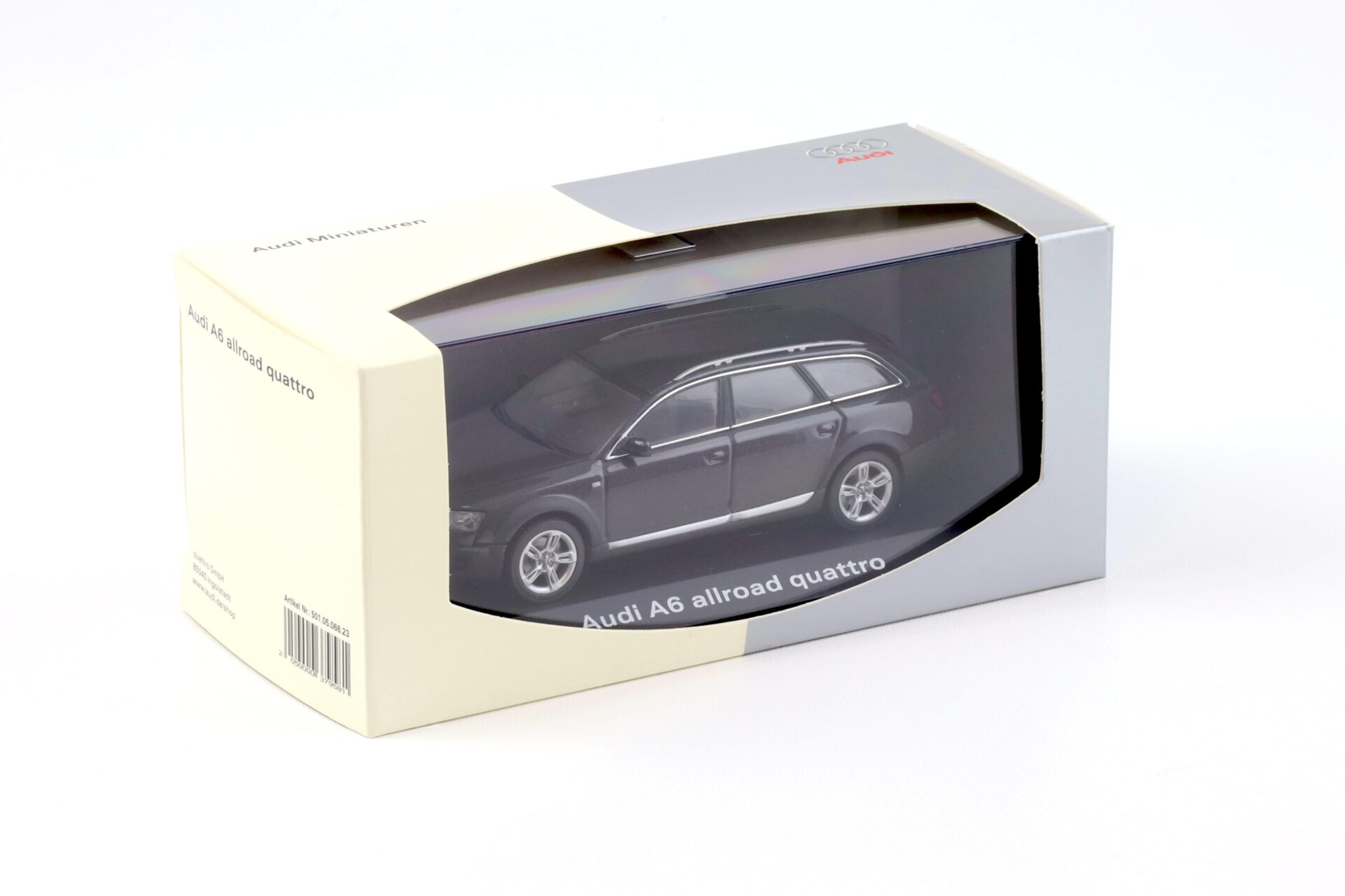 1:43 AUTOart Audi A6 Allroad Quattro C6 black metallic DEALER VERSION