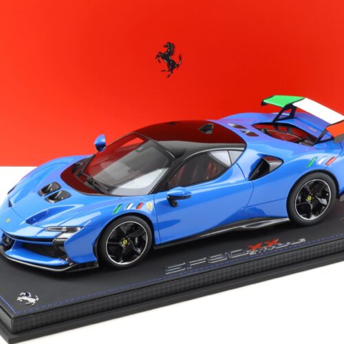 1:18 BBR Ferrari SF90 XX Stradale blue Francia/ black roof/ Italy flag - Limited 50 pcs.