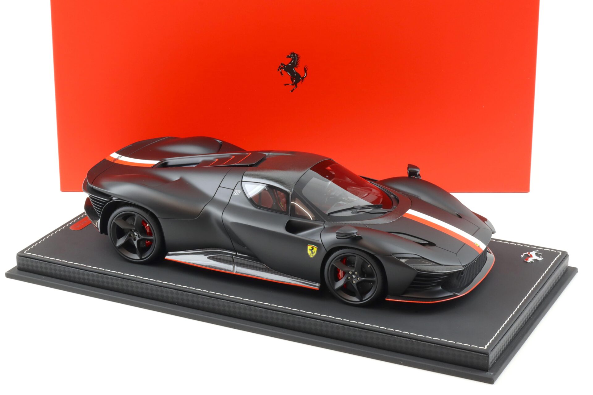 1:18 BBR Ferrari SP3 Daytona Spider Closed roof C.Leclerc matt black - Limited 146 pcs.