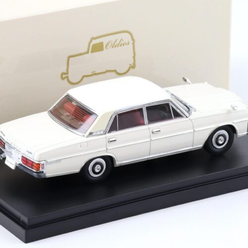 1:43 Ebbro Nissan President 252 Limousine white