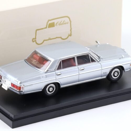 1:43 Ebbro Nissan President 252 Limousine silver metallic