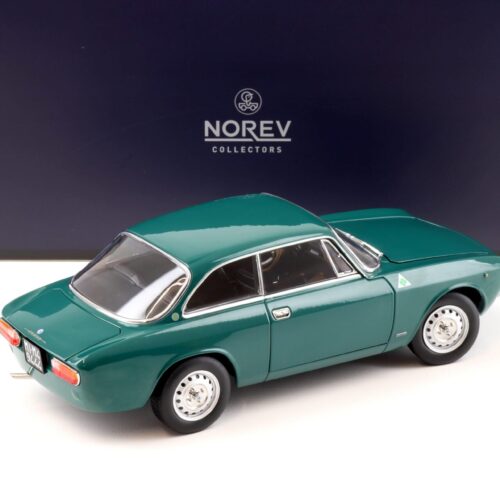 1:18 Norev Alfa Romeo 2000 GTV Coupe 1973 Pine green - Limited 200 pcs.