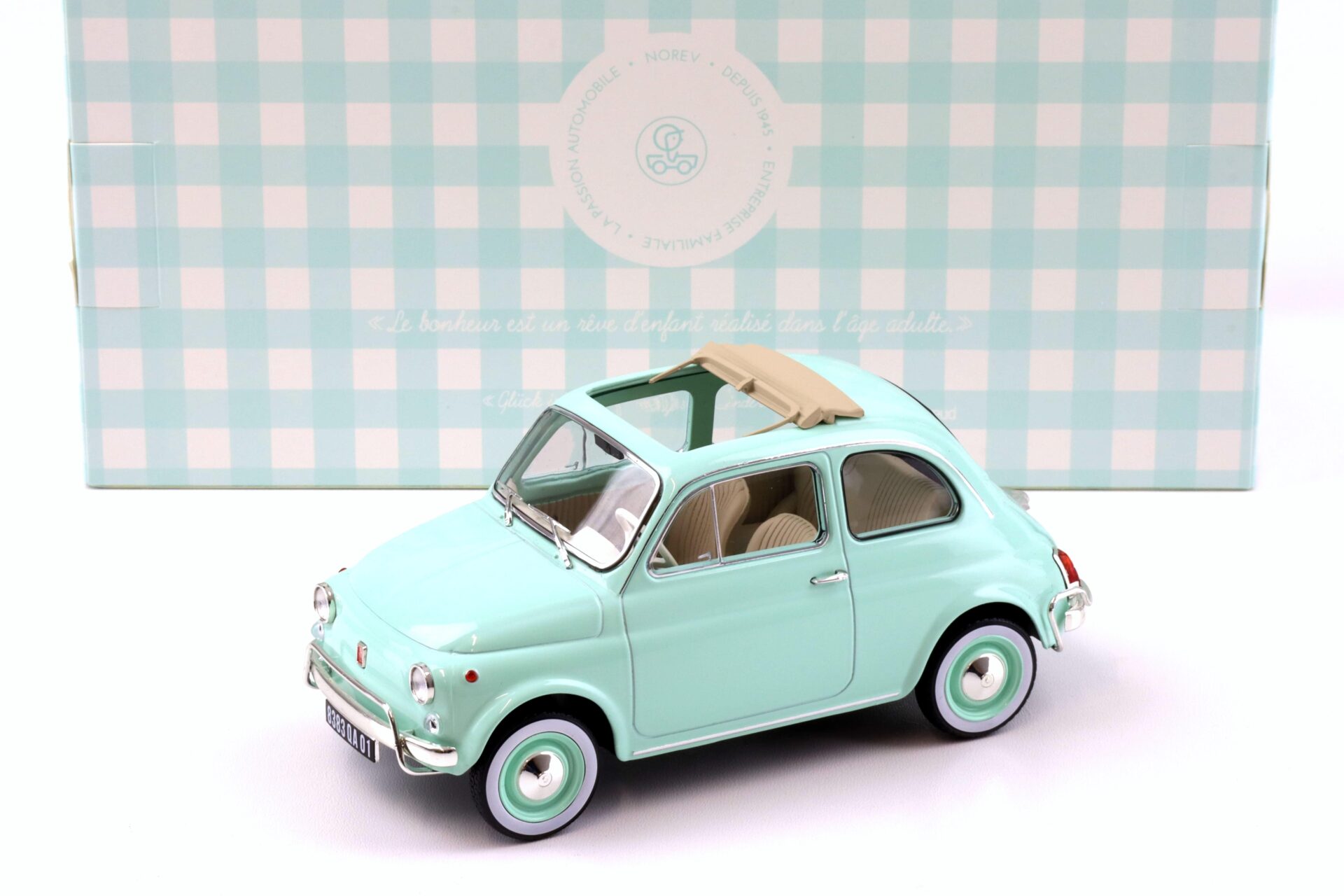 1:18 Norev Fiat 500 L 1968 Pastel blue Special box