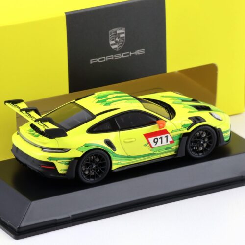 1:43 Spark Porsche 911 992 GT3 RS Coupe Grello yellow/ green WAP DEALER
