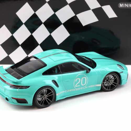 1:18 Minichamps Porsche 911 (992) Turbo S Coupe Sport Design 2021 mint green