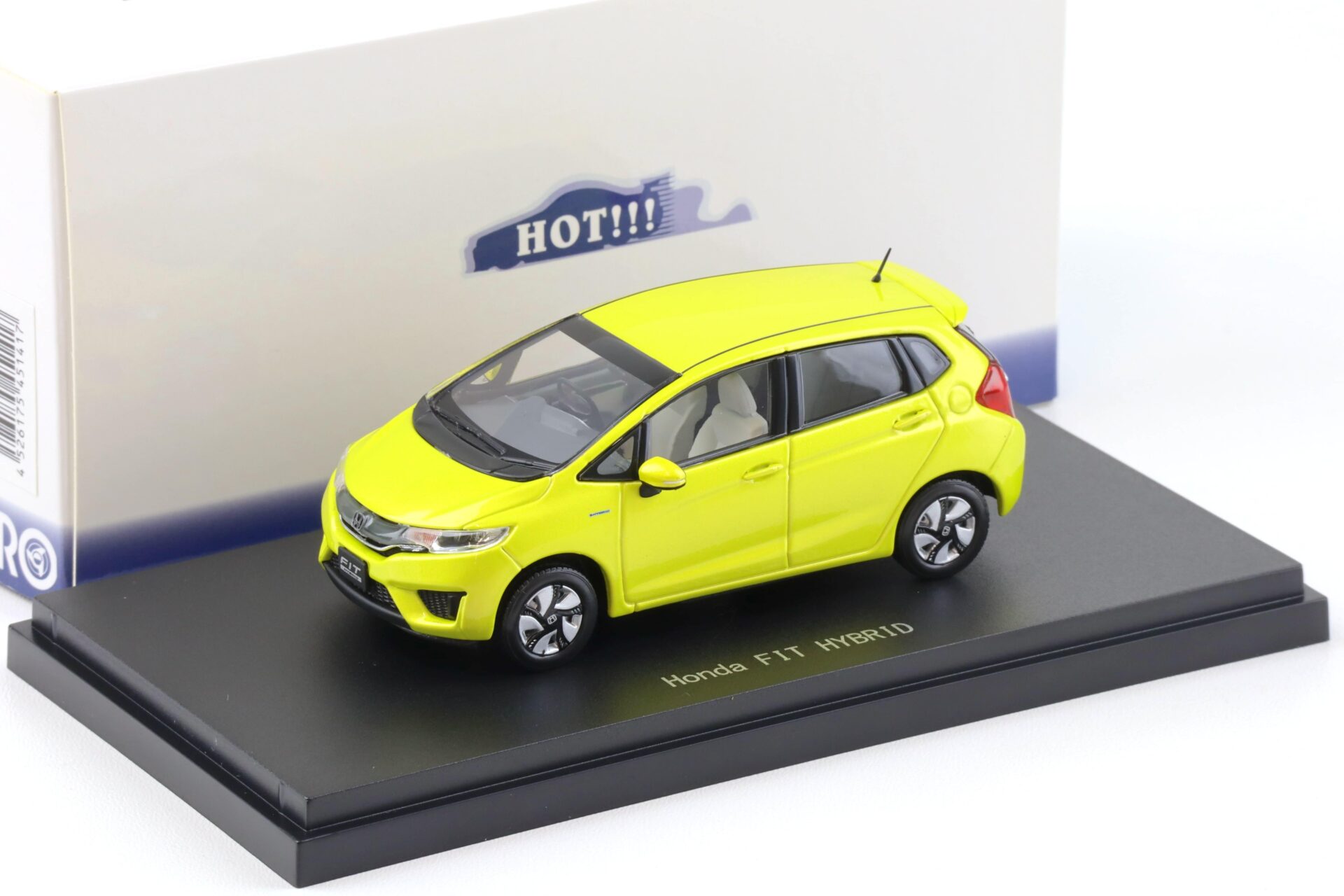 ID 94372 orig.jpg 1:43 Ebbro Honda Fit Hybrid 2010 Attract yellow pearl