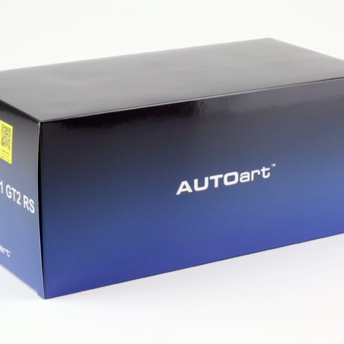 1:18 AUTOart Porsche 911 (991.2) GT2 RS 2017 Weissach Package GT silver 78174