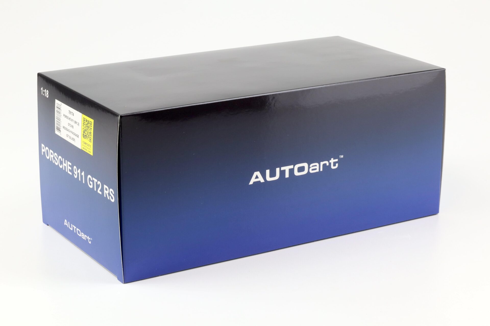 1:18 AUTOart Porsche 911 (991.2) GT2 RS 2017 Weissach Package GT silver 78174