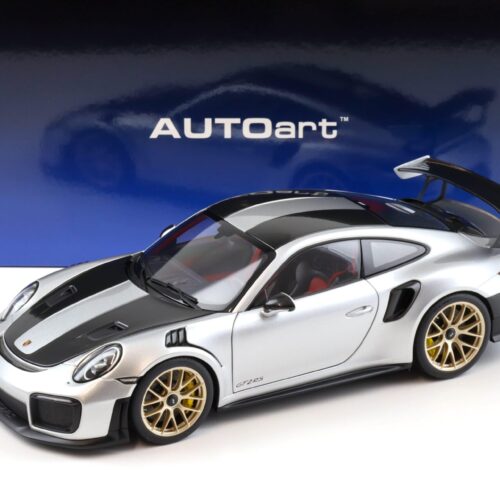 1:18 AUTOart Porsche 911 (991.2) GT2 RS 2017 Weissach Package GT silver 78174
