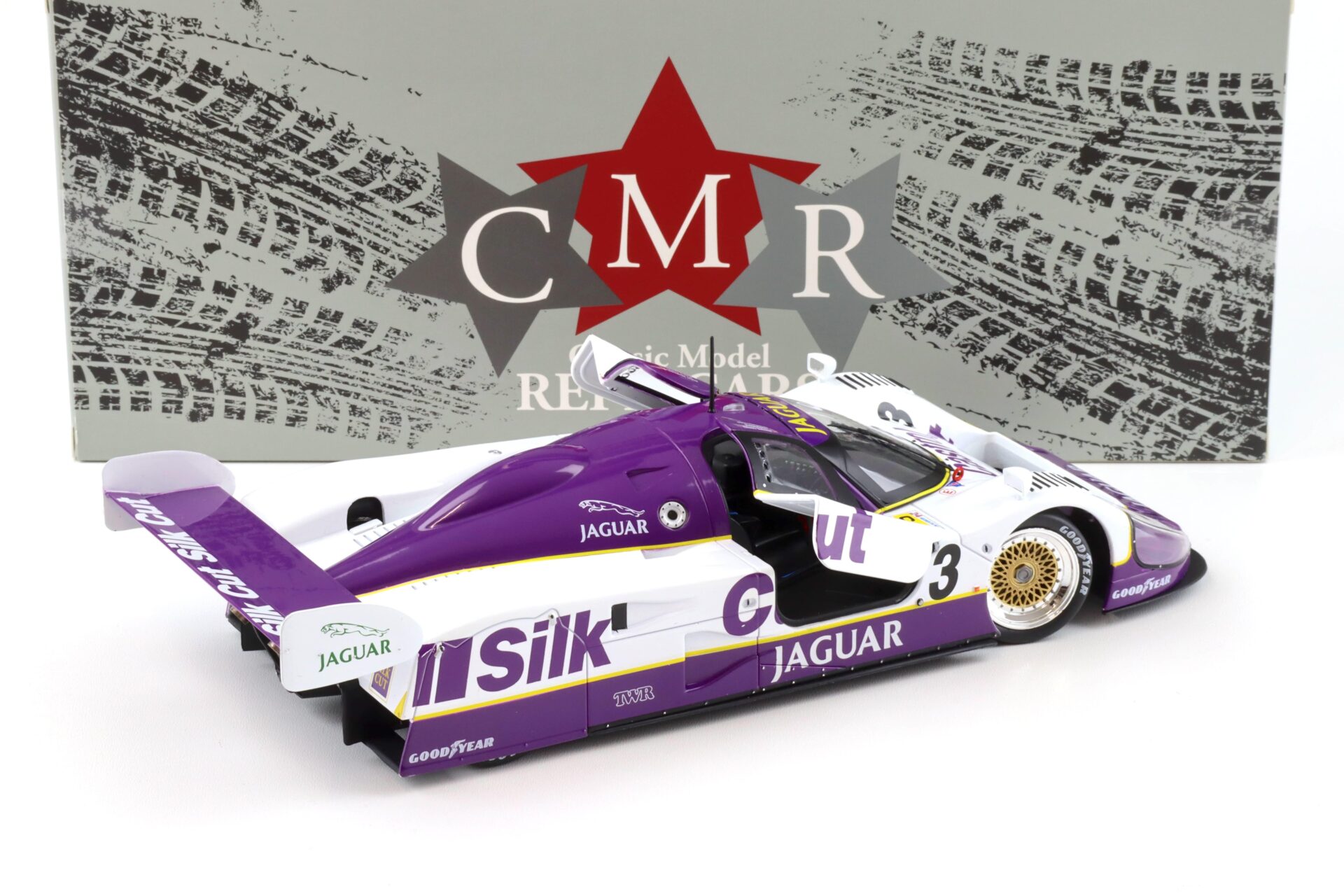1:18 CMR Jaguar XJR-12 #3 Winner 24h Le Mans 1990 Silk Cut Nielsen, Cobb, Brundle