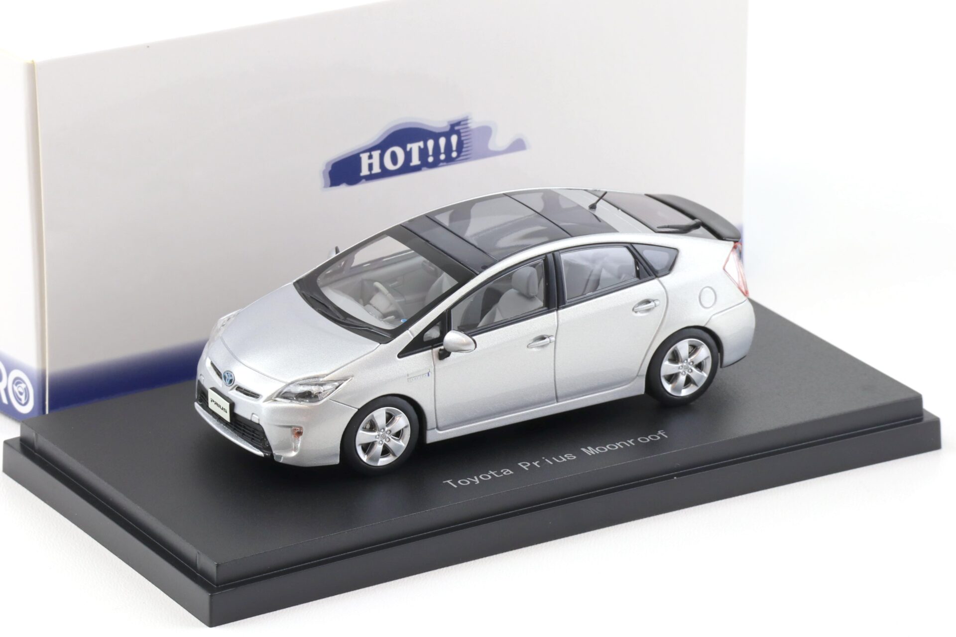 1:43 Ebbro Toyota Prius Moonroof silver metallic 2012