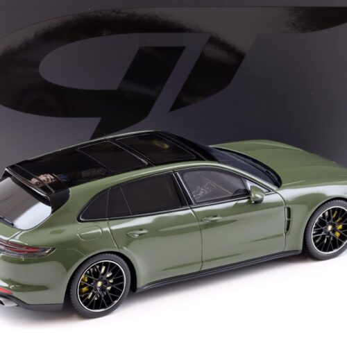 1:18 GT Spirit GT447 Porsche Panamera Turbo S Sport Turismo Nato olive 2021