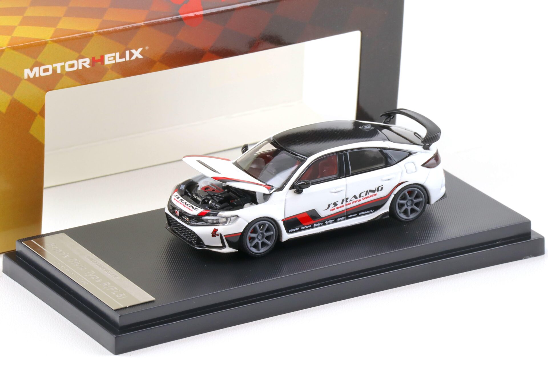 1:64 Motorhelix Honda Civic Type R (FL5) J`S Racing white pearl M65317