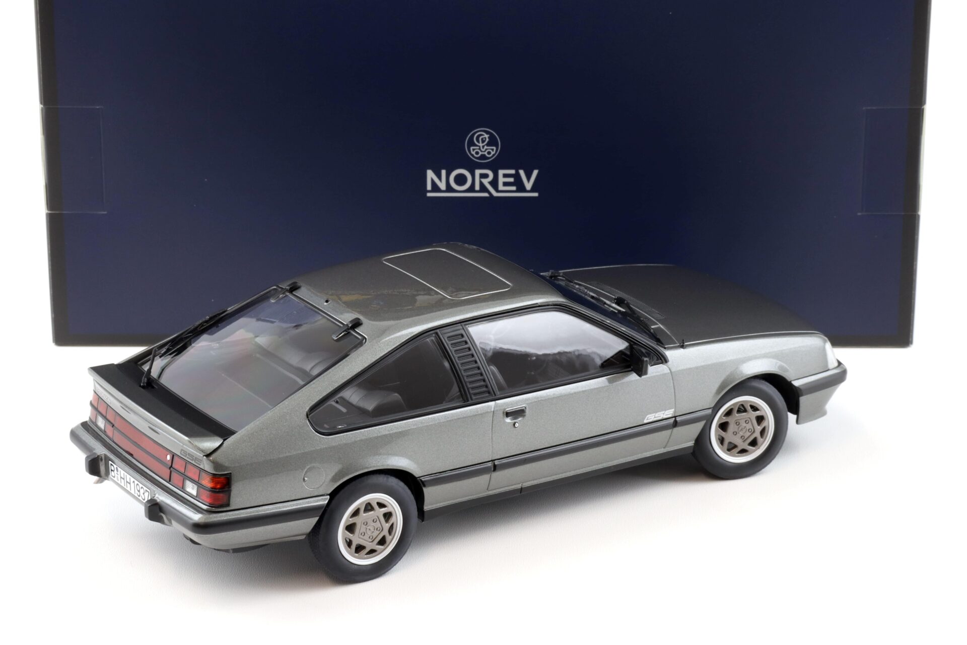1:18 Norev Opel Monza GSE 1984 Anthracite metallic - Limited 200 pcs.