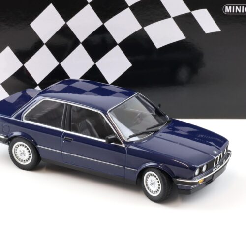 1:18 Minichamps BMW 323i (E30) 1982 saturn blue