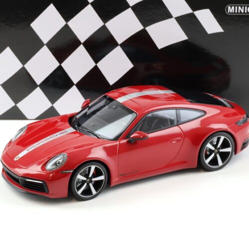 1:18 Minichamps Porsche 911 (992) Carrera 4S Coupe 2019 Karmin red
