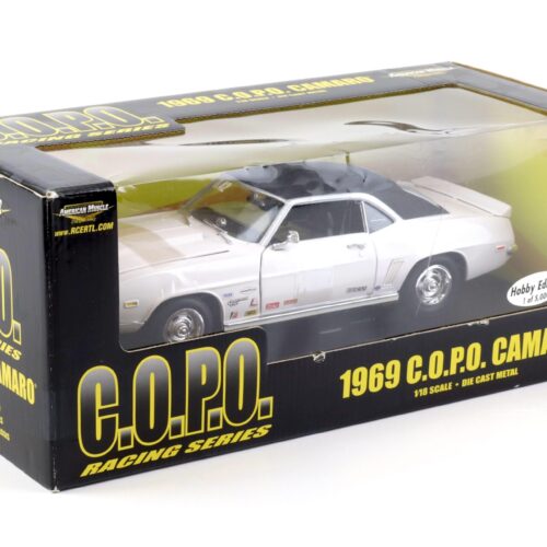 1:18 ERTL 1969 Chevrolet COPO Camaro white/ black Hobby Edition 36677